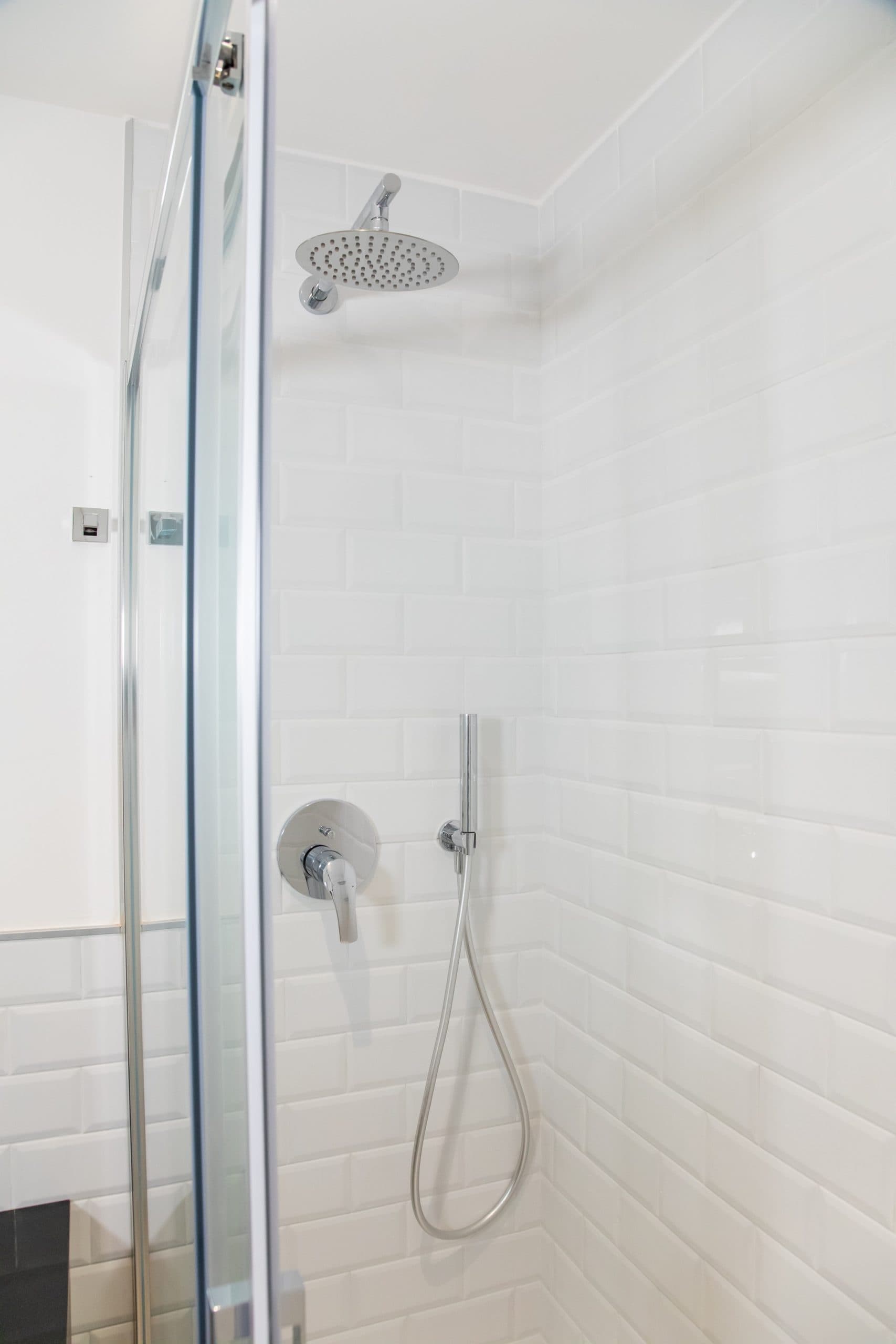 Grand Terrace Apartment with large furnished terrace 5